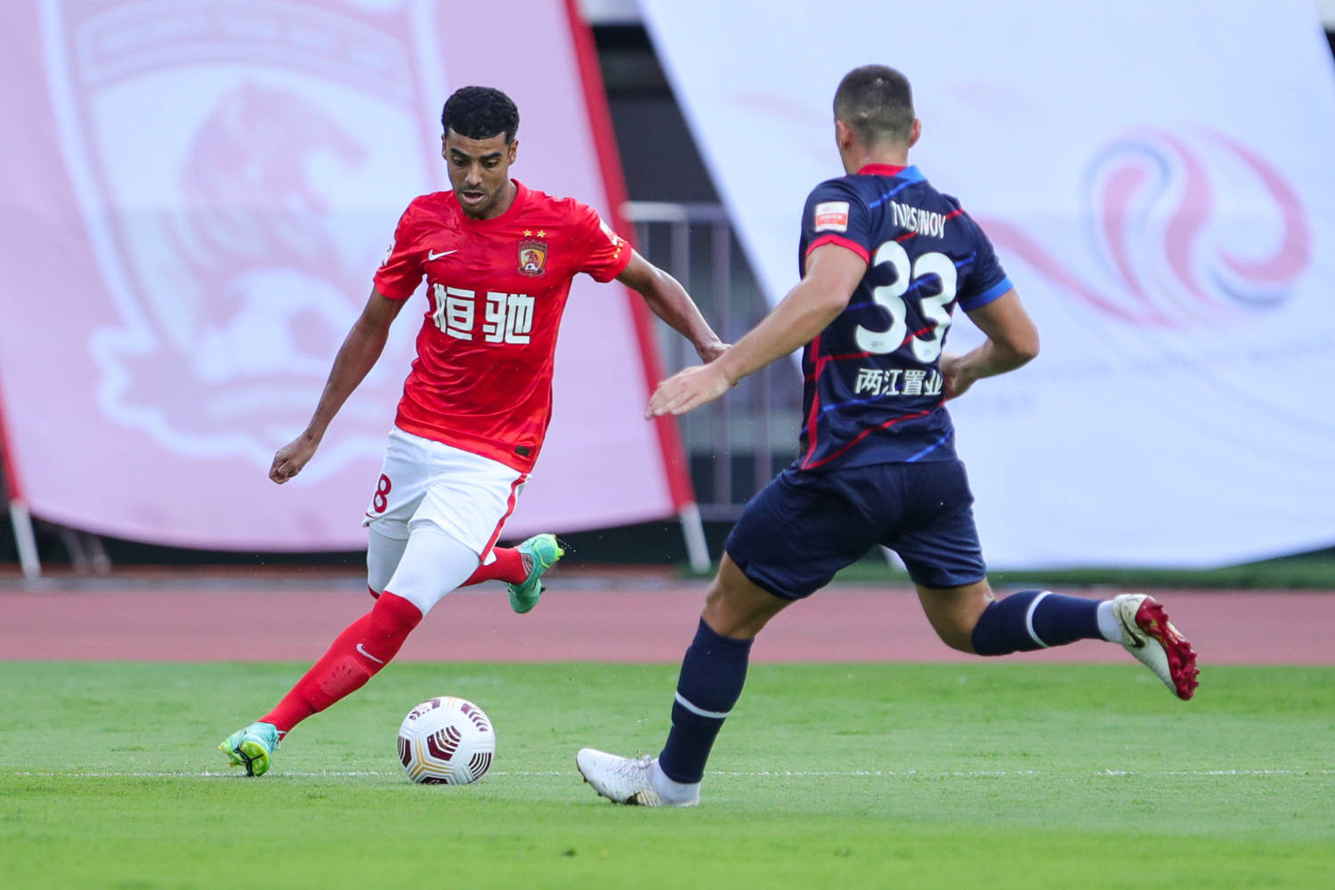 TK体育-风云突变底特律活塞今夜调整名单，法国杯版图或变，态度坚定，轮换策略成焦点的简单介绍